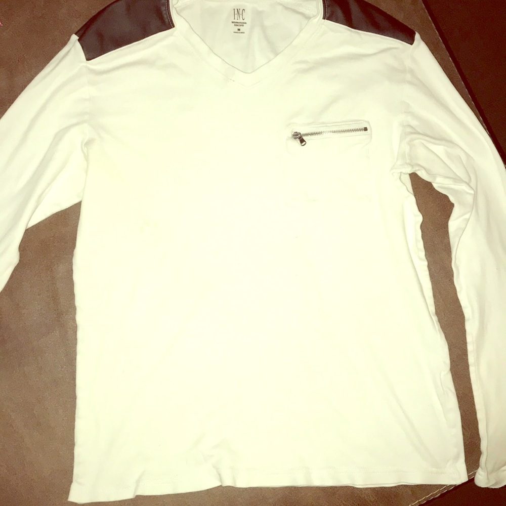 Men’s long sleeve shirt